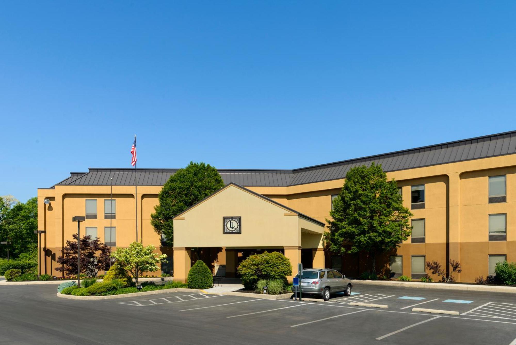 Larkspur Landing Carlisle Hotell Eksteriør bilde